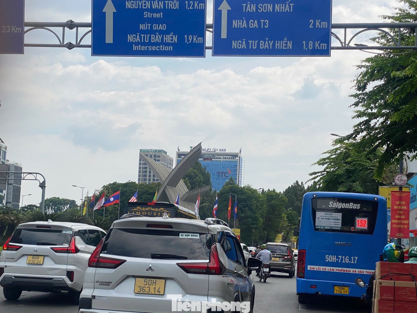 Ket xe TP.HCM anh 16