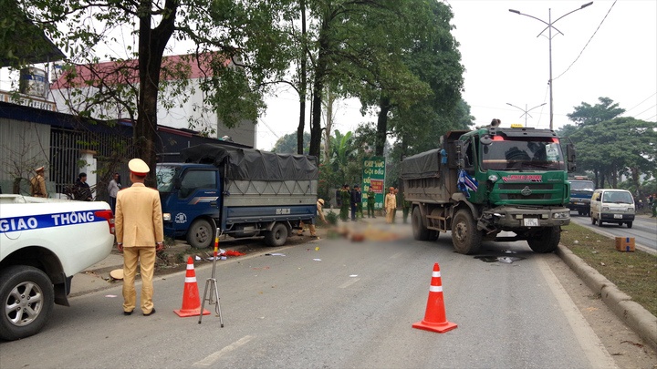 Vi tri dat chot kiem soat vu tai nan khien trung ta CSGT hy sinh hinh anh