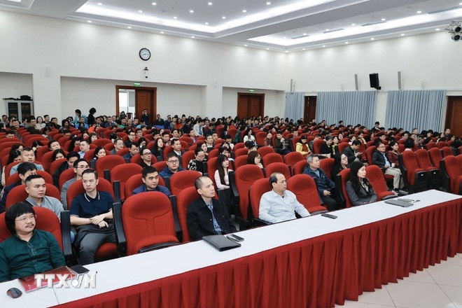 Bui Thi Minh Hoai anh 6