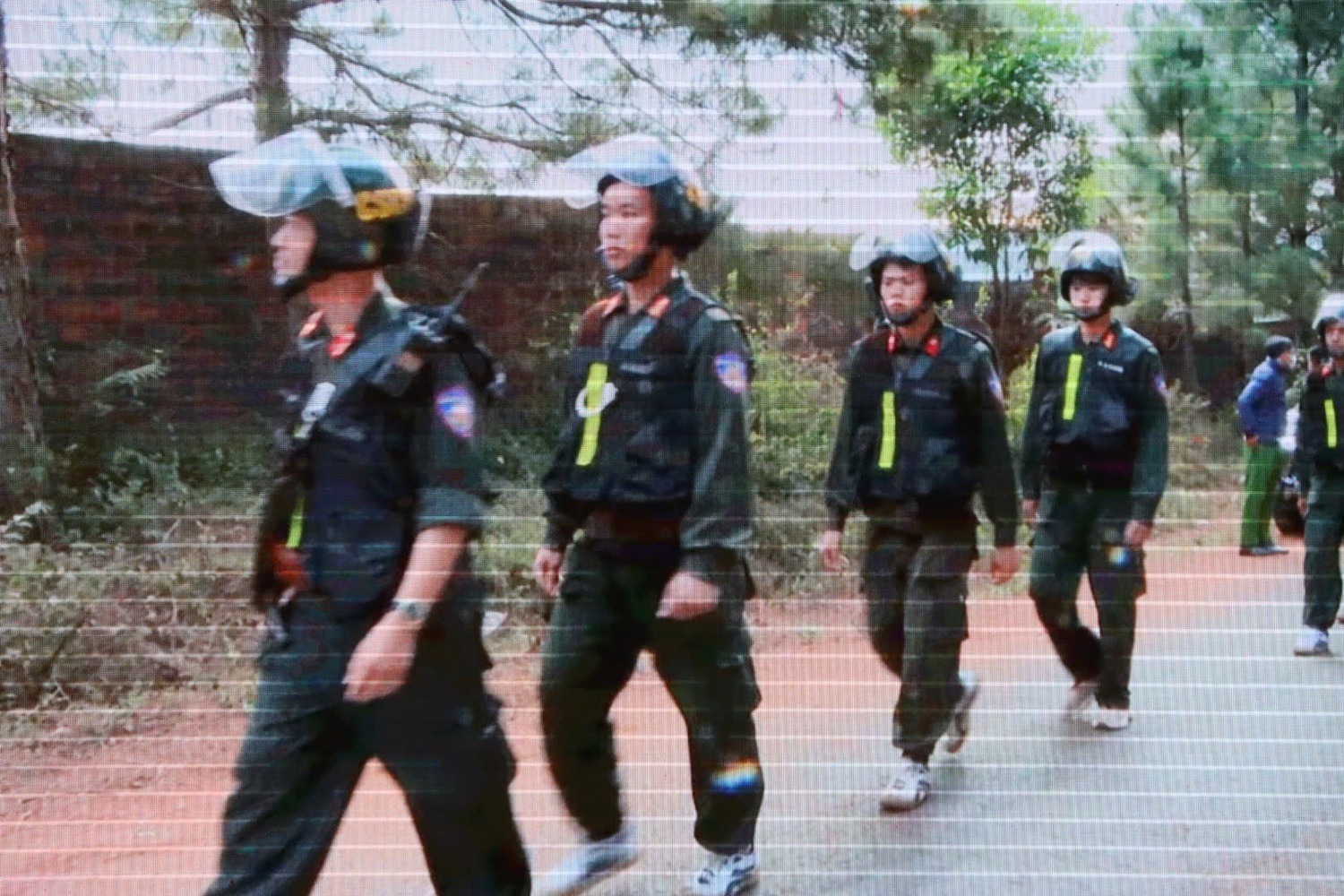 Cuop ngan hang Vietcombank,  Chu ngan hang Vietcombank,  Gdoc ngan hang Vietcombank anh 5