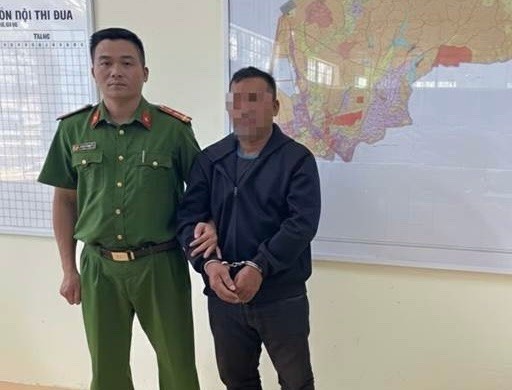 Do xang dot vo,  chau,  sau cuoc nhau anh 1