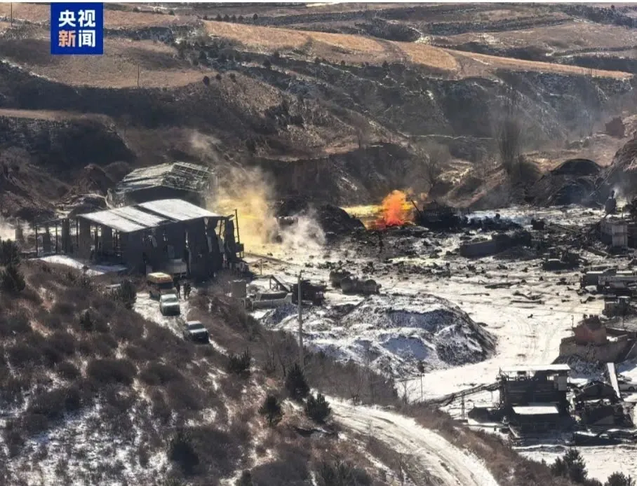 No nha may o Son Tay Trung Quoc, 5 nguoi thiet mang hinh anh