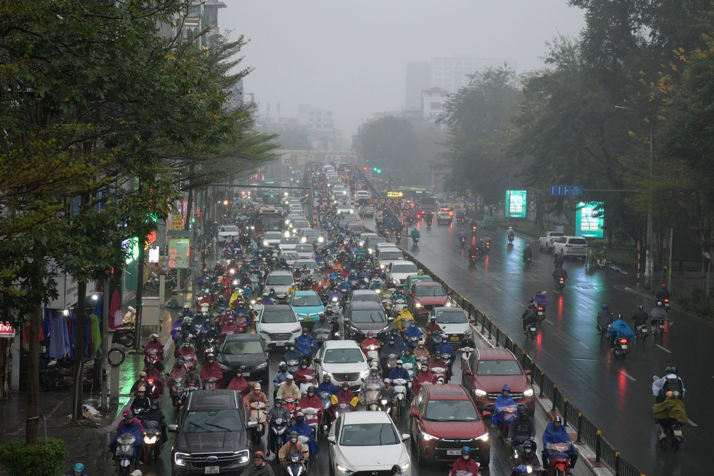 Mien Bac mua phun hinh anh