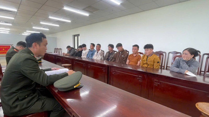 Triet pha,  Duong day danh bac anh 1