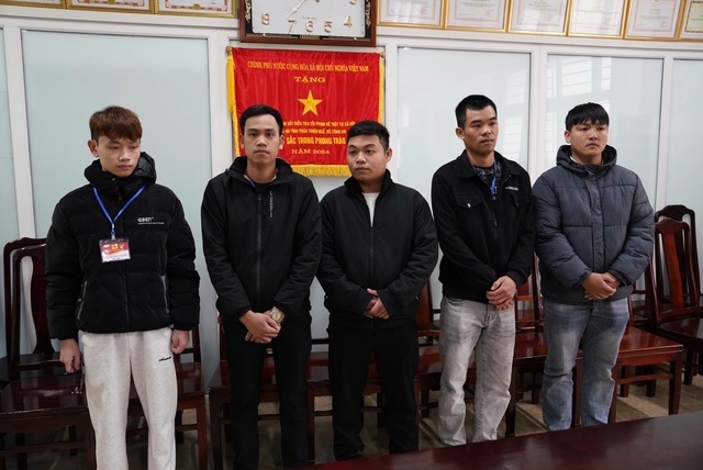 Triet pha,  Duong day danh bac anh 2