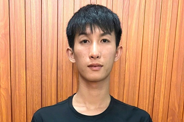 Giai quyet mau thuan bang hung khi, 4 doi tuong bi khoi to hinh anh