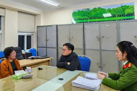 Sen Tai Thu,  Chu Sen Tai Thu,  NV Sen Tai Thu,  Gdoc Sen Tai Thu anh 1