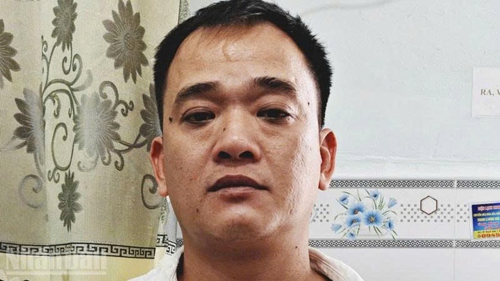 Mau thuan ngay Tet, dam ban nhau tu vong hinh anh