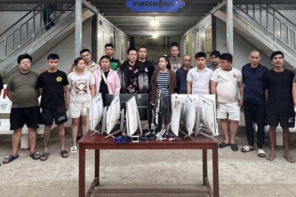 Ngan chan lua dao tren khong gian mang hinh anh