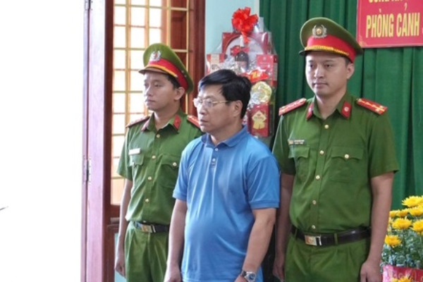 Giam doc doanh nghiep bi khoi to toi trom cap tai san hon 30 ty dong hinh anh