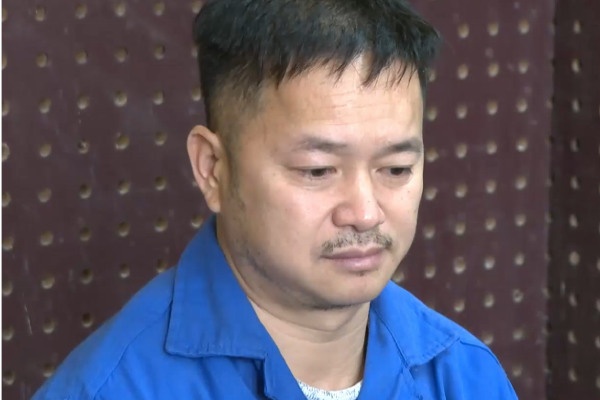 Hang nghin nguoi roi vao 'ma tran' cua duong day lua dau tu tien ao hinh anh