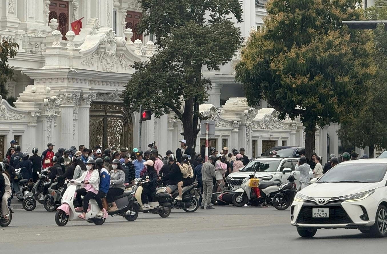 Tai xe oto,  nghi dap nham,  chan ga anh 3