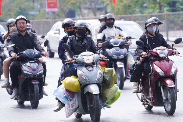 Linh kinh buong chuoi, bo rau: Nguoi dan tro lai Thu do hinh anh