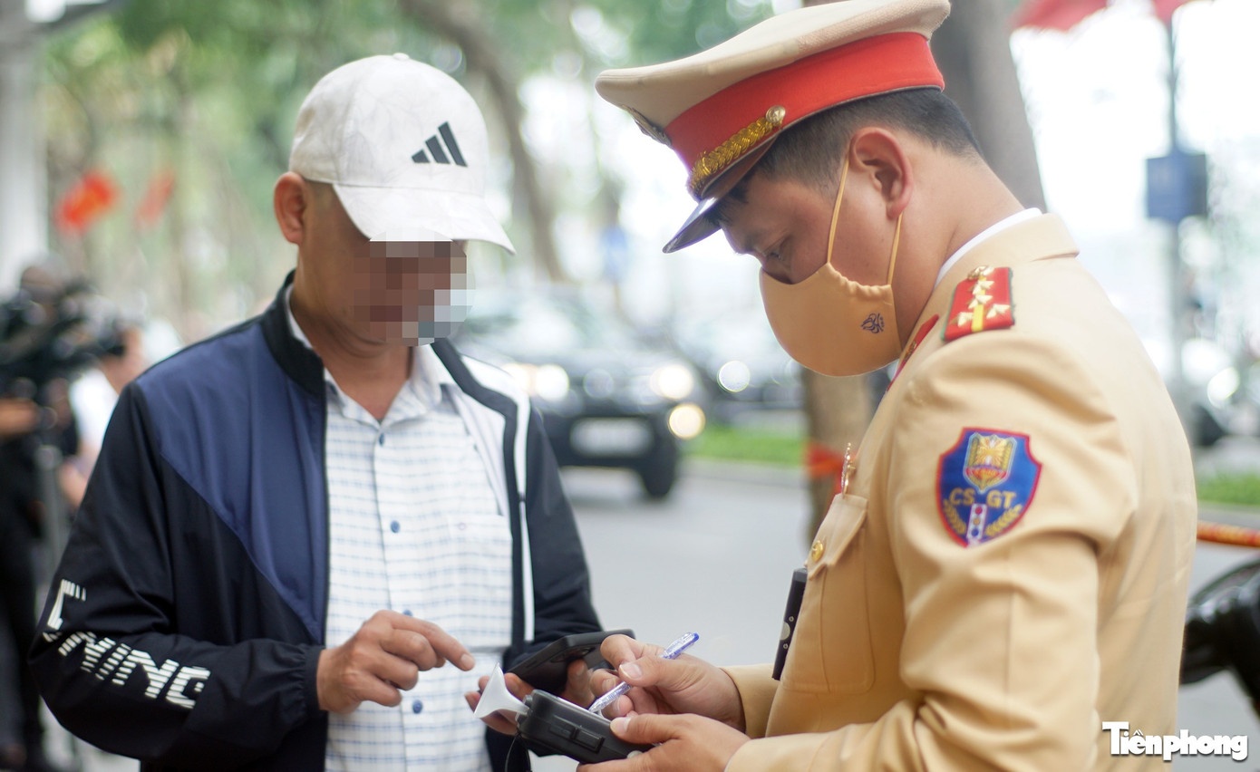 thu tien do xe anh 1