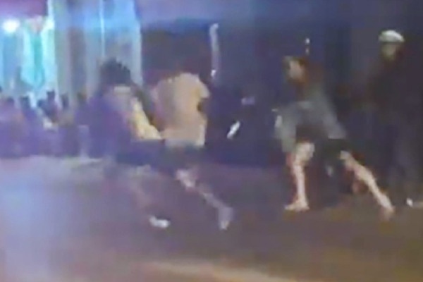 Dieu tra 2 nhom danh nhau gay nao loan khu pho o Nha Trang hinh anh