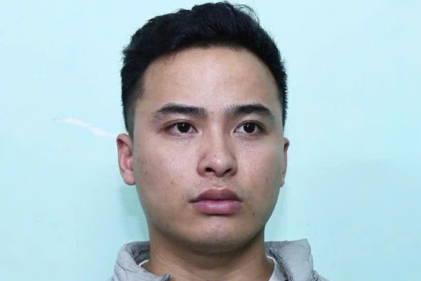 Bat giam doi tuong keo kinh oto lam ket tay, keo le CSGT o Tuyen Quang hinh anh