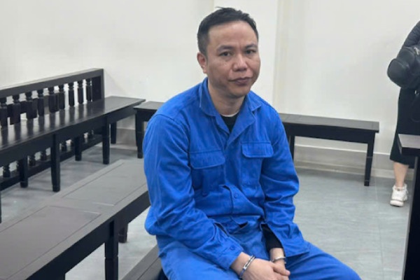 Dung nhieu chieu tro lua dao hon 8 ty dong cua chi gai tinh nhan hinh anh