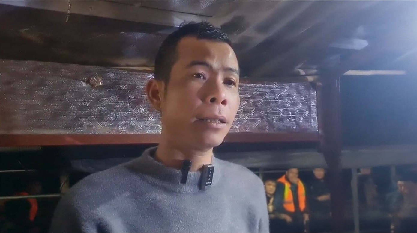 Tho lan ke lai phut lan sau 17 m giua dem lanh tim nan nhan tau chim hinh anh