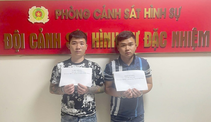 Truy bat 2 nghi pham trong nhom con do hanh hung cong an vien hinh anh