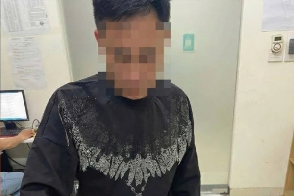 Xu ly truong hop dot phao hoa trai phep dem giao thua Tet Binh Ngo hinh anh