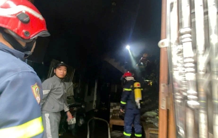 Hỏa hoạn ảnh 2 Hoa hoan anh 2