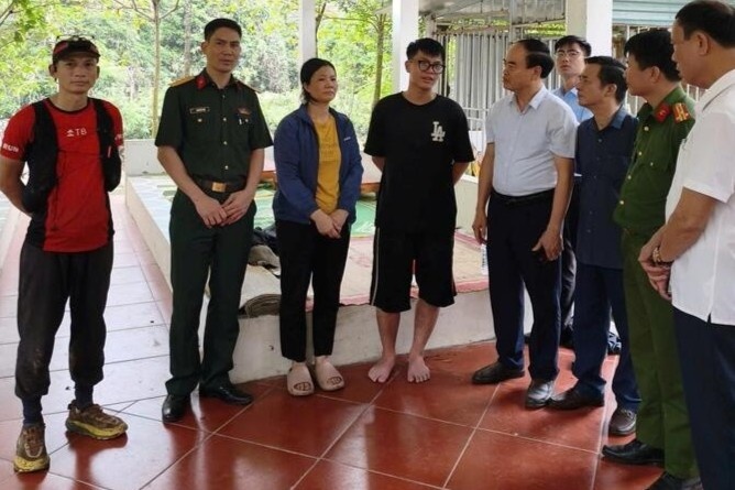 Nam sinh mat tich o Tam Dao duoc tim thay nho anh gui ban gai hinh anh