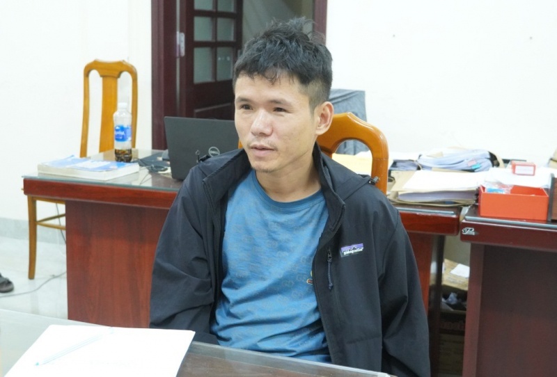 Loi khai cua doi tuong sat hai chu tiem cam do o Quang Tri hinh anh