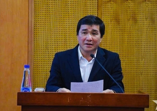 Dai bieu Quoc hoi anh 2