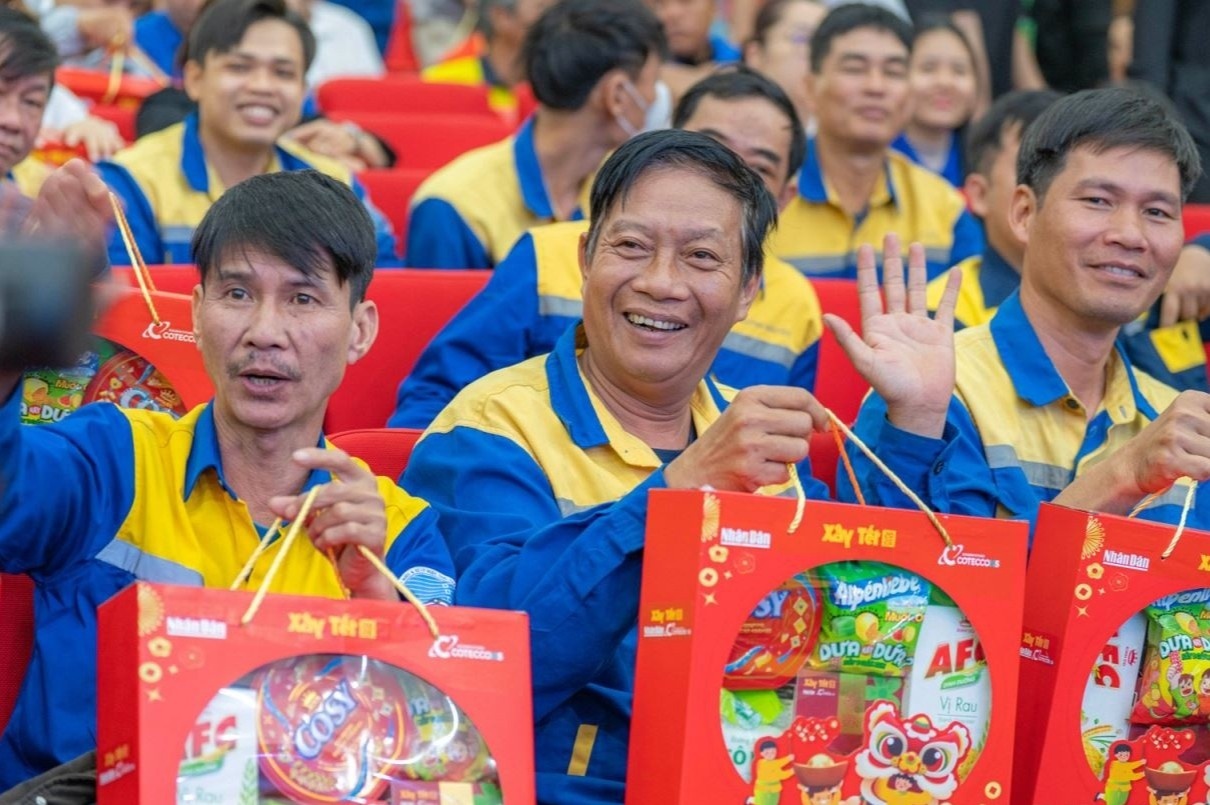 'Xay Tet 2026' tri an nguoi lao dong do thi Da Nang hinh anh