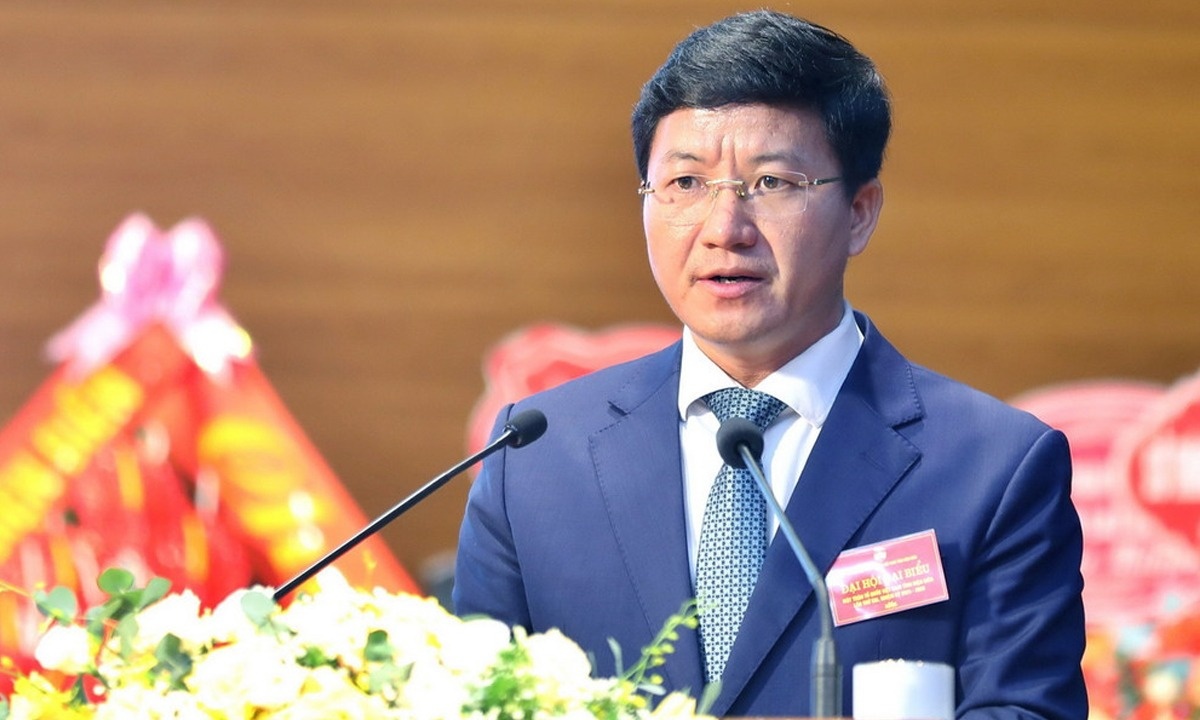 Uy vien Trung uong anh 6