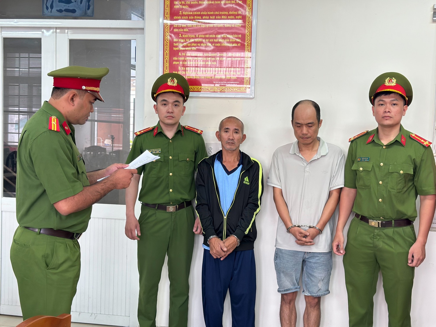 va chạm giao thông ảnh 3 va cham giao thong anh 3