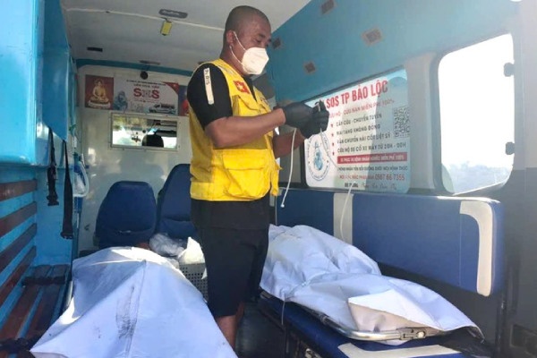 Di chuc Tet roi gap nan, 3 nguoi trong mot gia dinh tu vong hinh anh