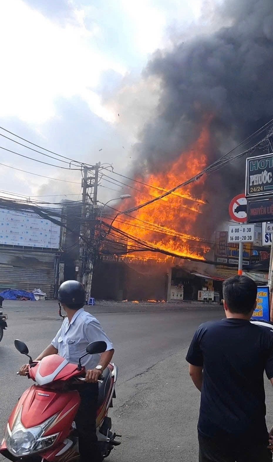 Cháy ảnh 2 Chay anh 2