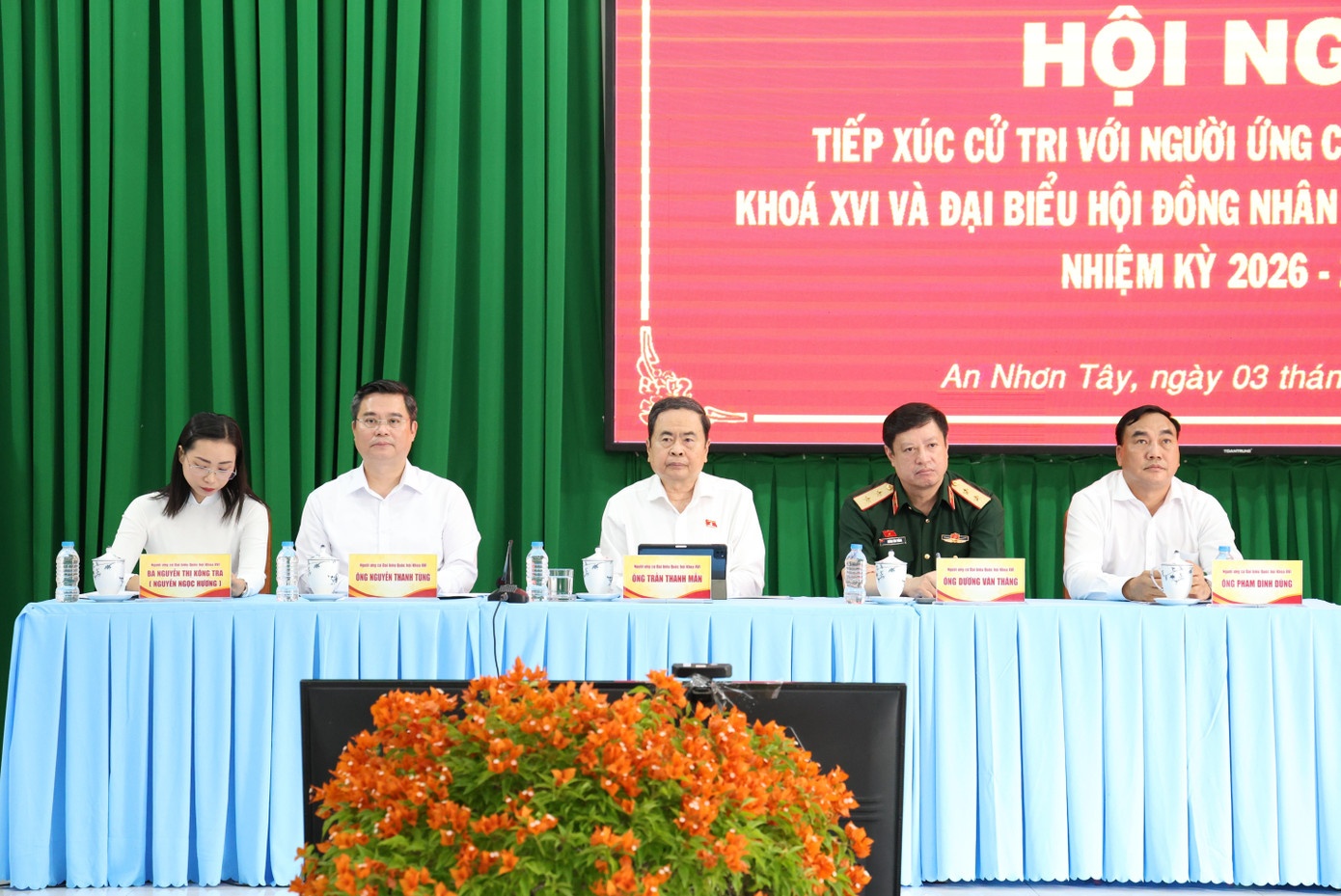 Chu tich Quoc hoi Tran Thanh Man tiep xuc cu tri tai TP.HCM hinh anh