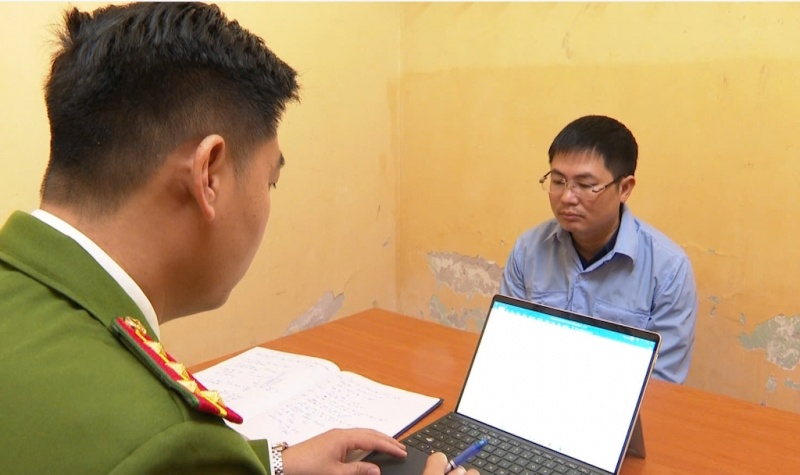 Chu tich Thanh Tri,  Hau toa,  bao ke,  Vi pham trat tu anh 3