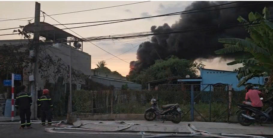 Xuong mut bi chay hinh anh