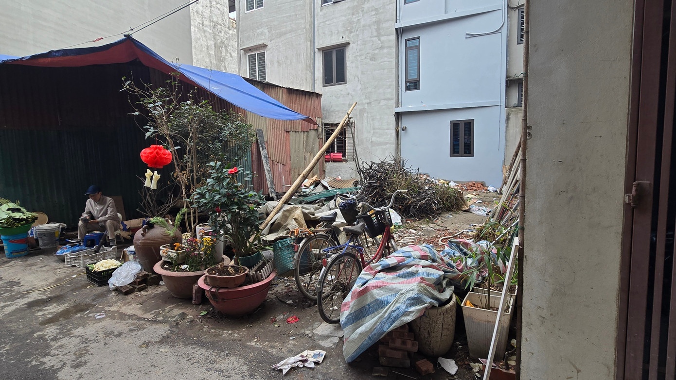 Nham dat Ha Noi anh 5