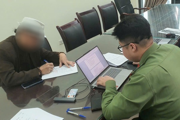 CAHN xu phat truong hop dang thong tin sai su that ve cong tac bau cu hinh anh