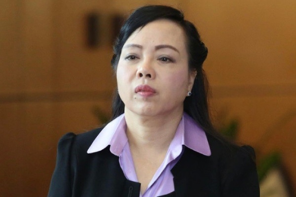 Vi sao khong xu ly vi pham dau thau vu lien quan cuu Bo truong Y te? hinh anh