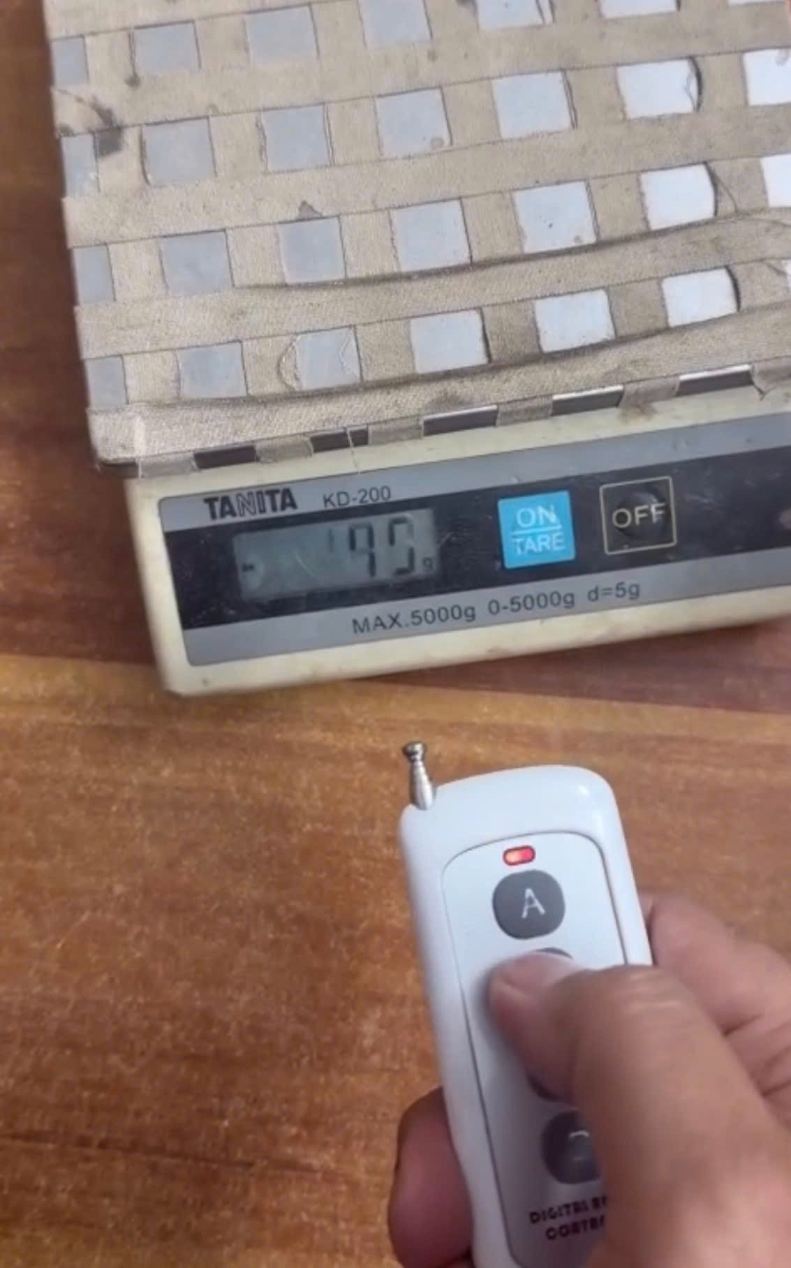 Lat tay duong day,  da ga gian lan,  cong nghe cao anh 2