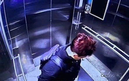 Thanh nien tu vong sau khi roi tu tang cao chung cu hinh anh