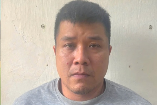 Thue xe roi dem di the chap, nguoi dan ong dau thu sau 9 nam lan tron hinh anh