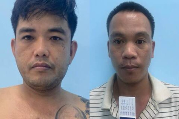 Bi vay bat, doi tuong buon ma tuy rut dao chong tra cong an hinh anh