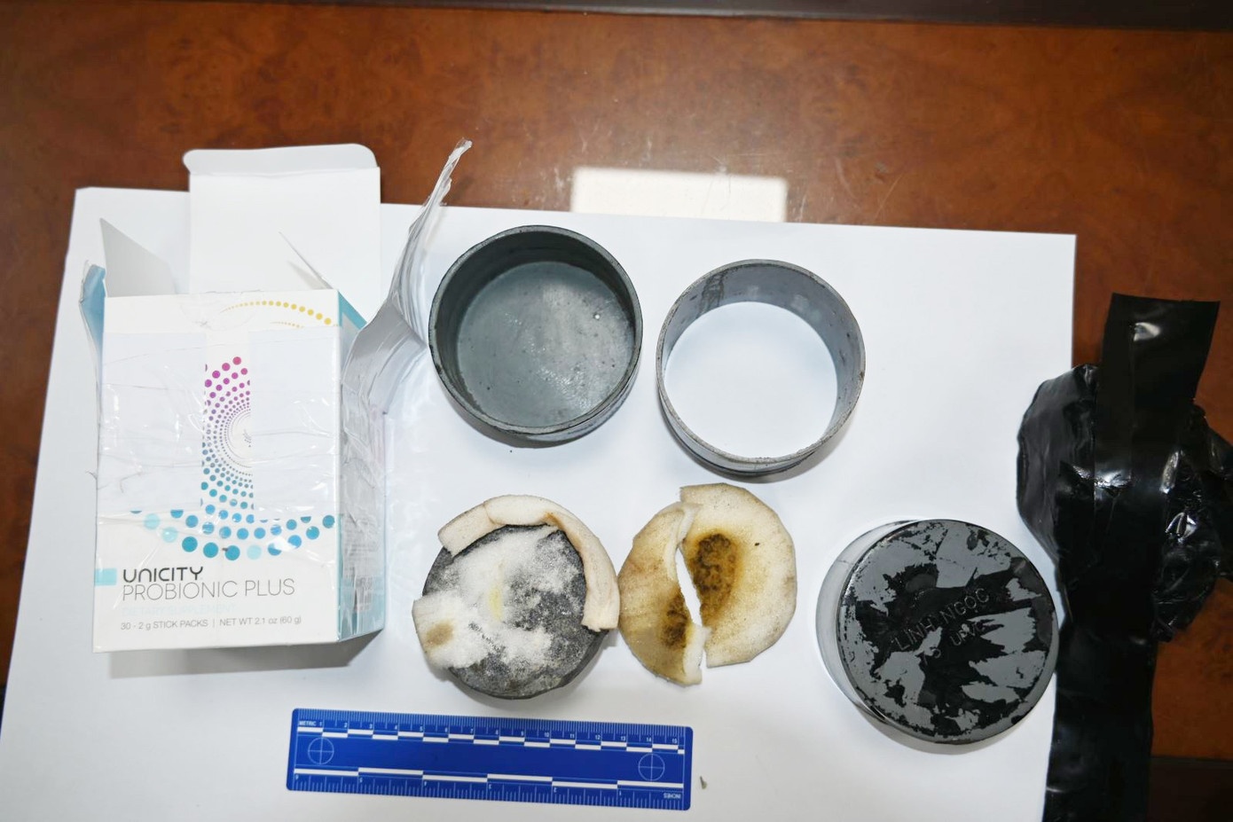 thien thach gia,  gia trieu USD anh 1