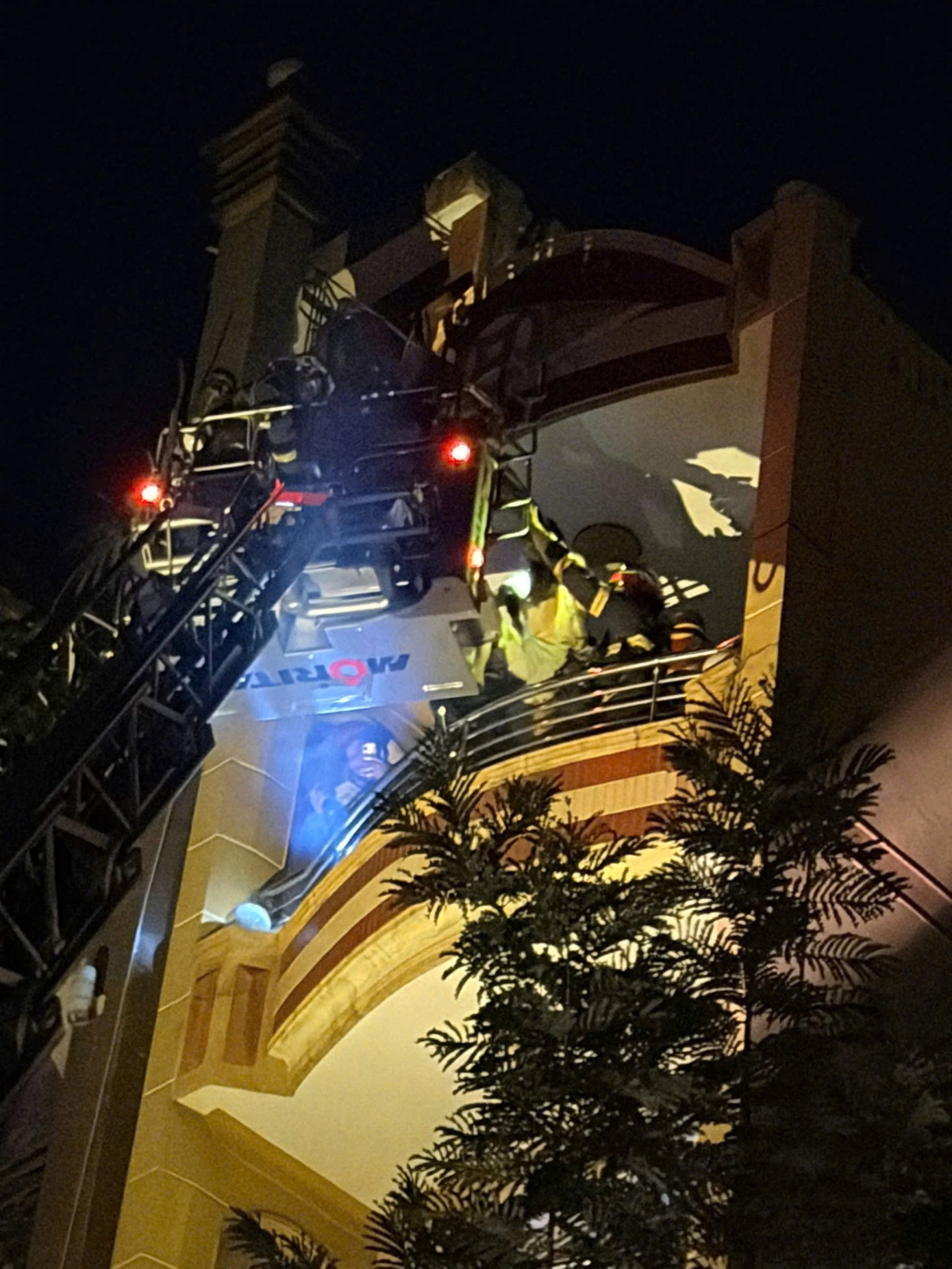 Cháy ảnh 3 Chay anh 3