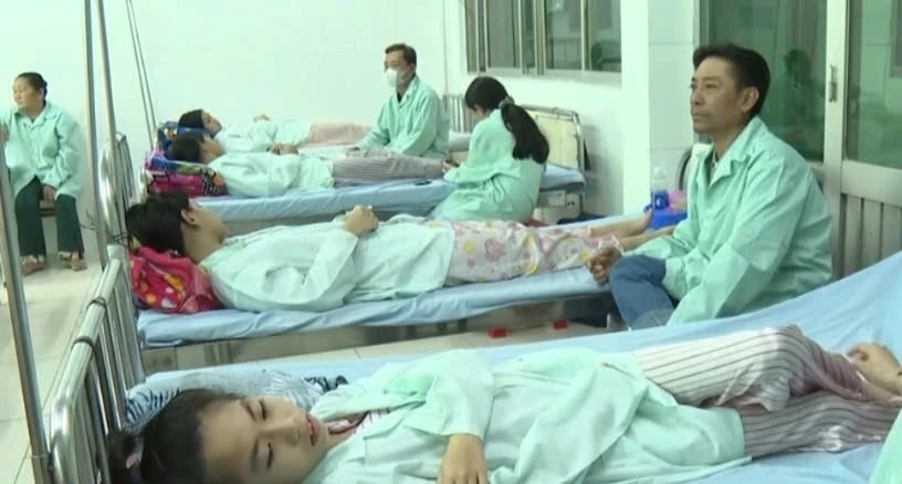 Nguyen nhan hon 80 nguoi ngo doc banh mi o Dong Thap hinh anh