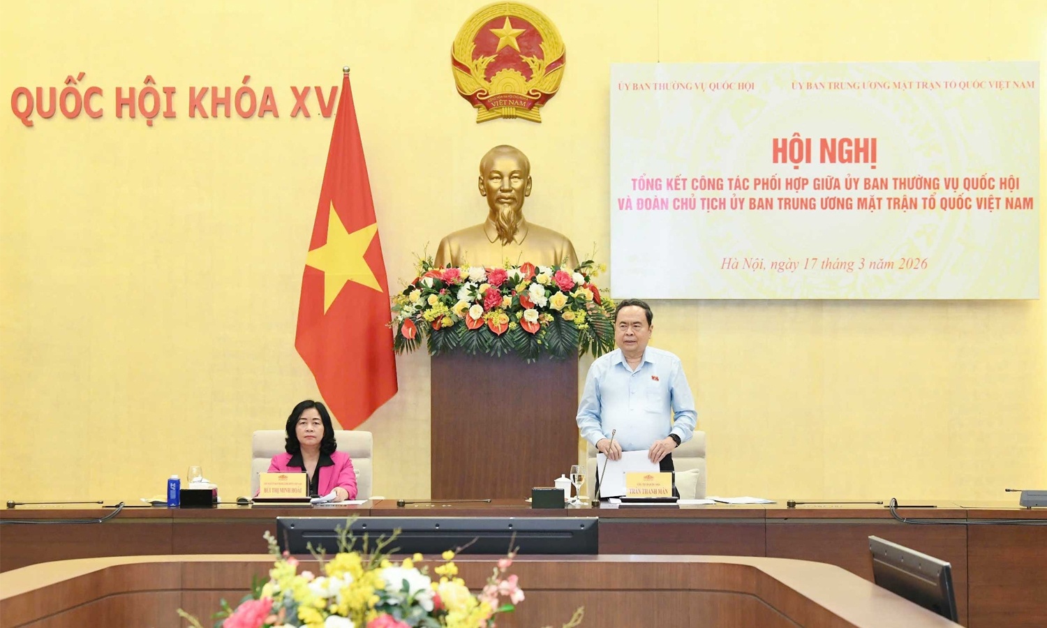 tiep xuc cu tri anh 1