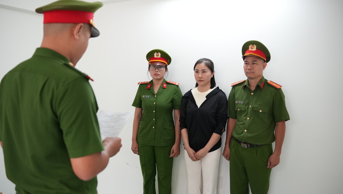 BN Center,  Co so BN Center,  Trung tam BN Center,  Chu BN Center anh 3