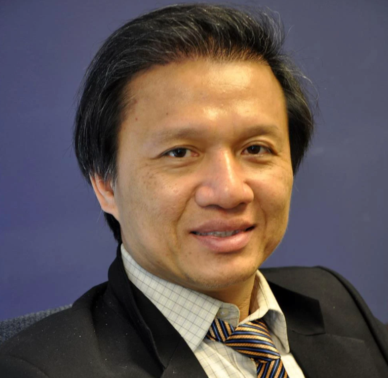 Nguyen Dinh Thang,  ve toi khung bo anh 1