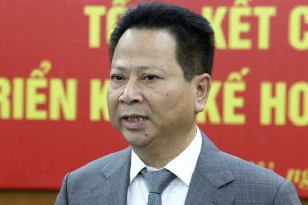 Cuu cuc truong nhan hoi lo 6 ty tu bo quyen loi neu khong ra dau thu hinh anh